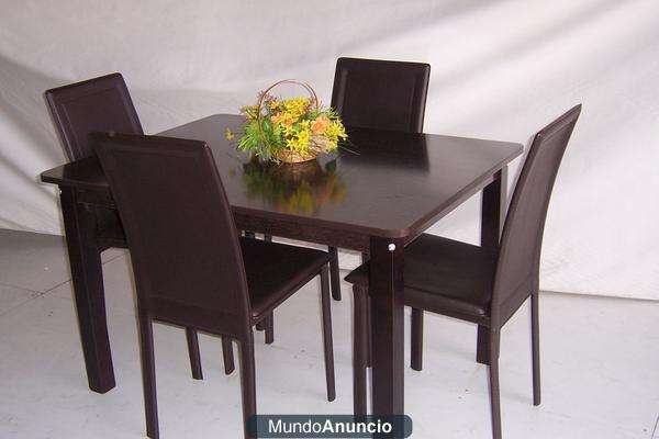 MESA COMEDOR  Y 4 SILLAS