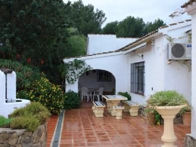 Chalet con 3 dormitorios se vende en Denia, Costa Blanca