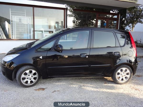 Mitsubishi Colt Invite 95CV 5P Negro