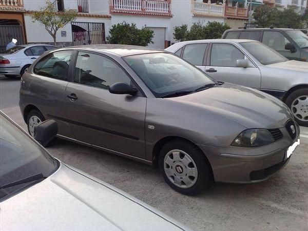 VENDO IBIZA 1.9 SDI AÑO 2002 