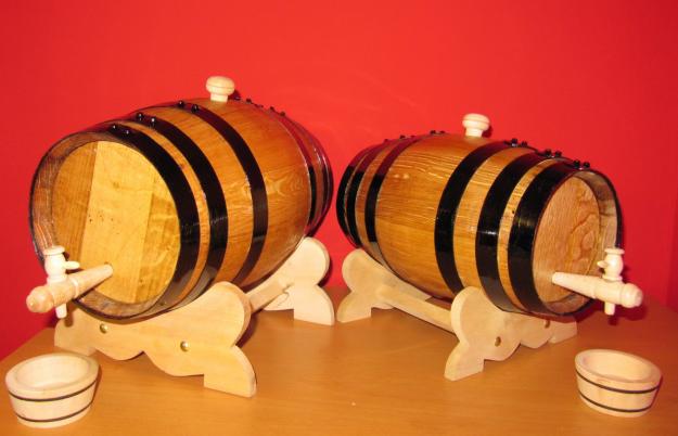 barrille de madera de roble 5-10 y 16 litros para whisky,vino, jerez, vermout,licor,etc.