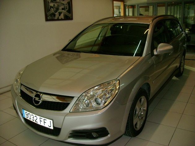 OPEL Vectra Car.1.9CDTI 16v Eleg.