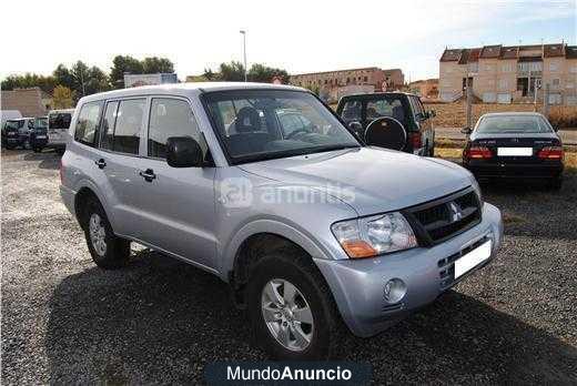 Mitsubishi Montero 2.5 TDI Sahel