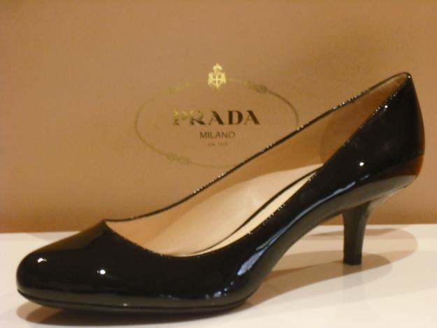 PRADA Zapatos Exclusivos Charol Negros Talla 38.5