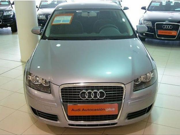 Venta de coche Audi A3 1.9 Tdi Attraction '07 en Murcia