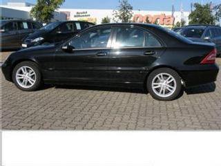 Venta de coche Mercedes C 220 CDI  AUTO. ELEGANCE '04 en Zamora