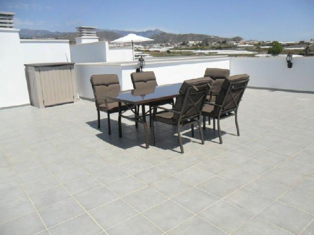 Apartamento en alquiler en Torrox-Costa, Málaga (Costa del Sol)