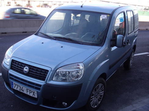 Fiat Doblo COMBI DYNAMIC 1.9 JTD 105CV DOBLE PUERTA LATERAL