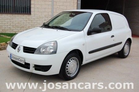 RENAULT CLIO 1.5 DCI COMERCIAL (RE-ESTRENO CON GARANTIA) - Valencia