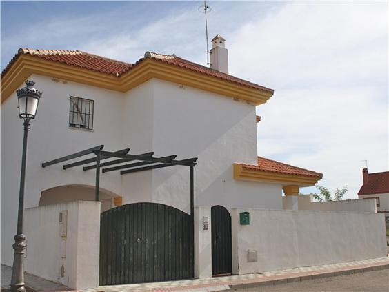 Chalet en Carrión de los Céspedes