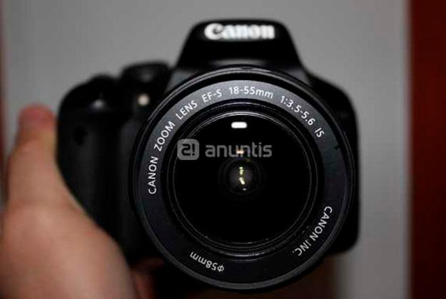 Vendo Canon EOS 55D + Objetivo 18-55mm + Tarjeta Samsung 8GB