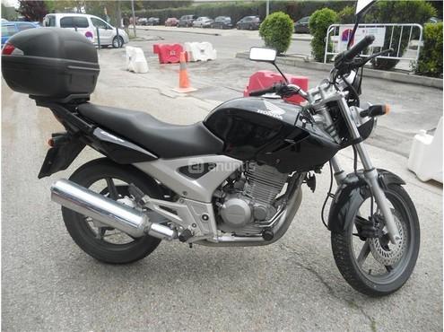 HONDA CBF 250