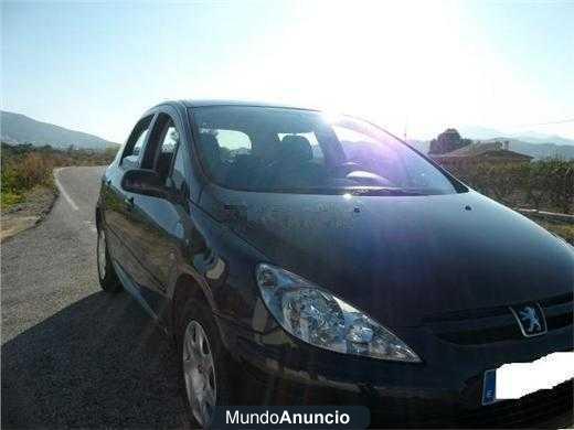 Peugeot 307 2.0 HDi 110 XS