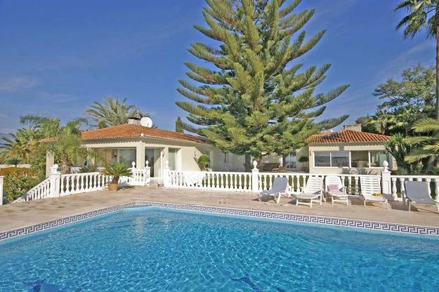 Villas a la venta en Elviria Costa del Sol