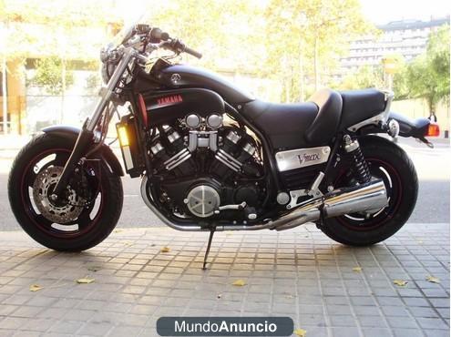 VMAX1200 impecable super nueva. muy bonita. modelo...