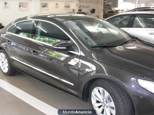 Volkswagen Passat CC 2.0 TDI 140CV 4P