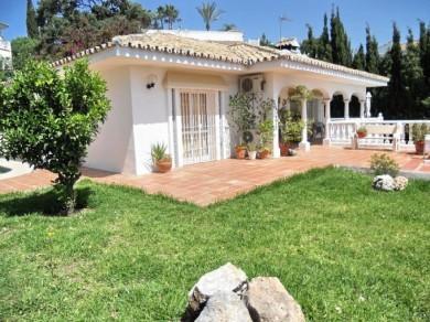 Chalet con 3 dormitorios se vende en Mijas Costa, Costa del Sol