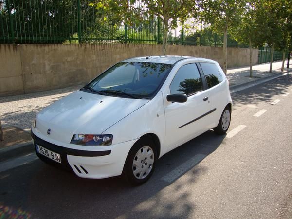 FIAT PUNTO 1.9 D 90cv 95000km año 2001