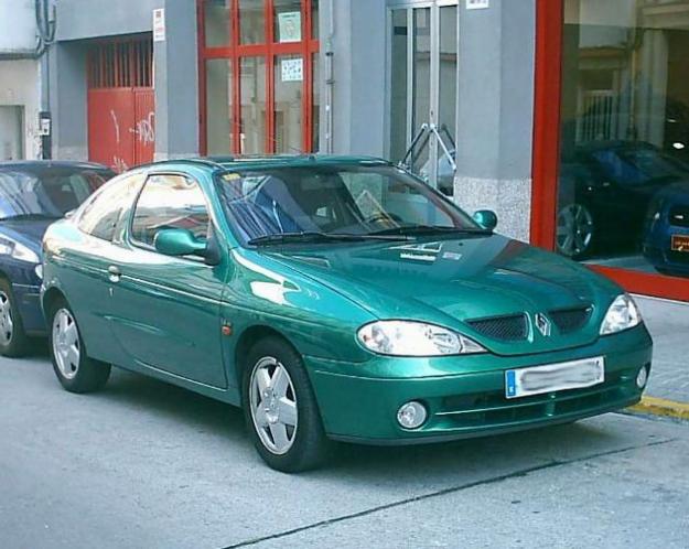 Venta de coche Renault Megane Coupe 1.6 16V RXI '00 en Lugo