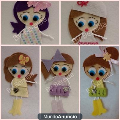 broches de fieltro muñecas para celebraciones