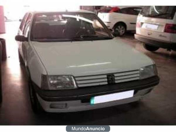 Peugeot 205 GLD 1.8