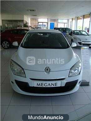 Renault Megane Emotion 2011 1.6 16v 110 E5