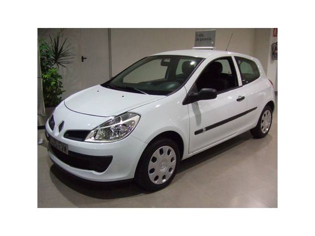 RENAULT CLIO 1.5 DCI 3P. AUTHENTIQUE