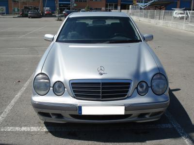 Mercedes E270 CDI ELEGANCE mod.2002 *NACIONAL* 1 propietario