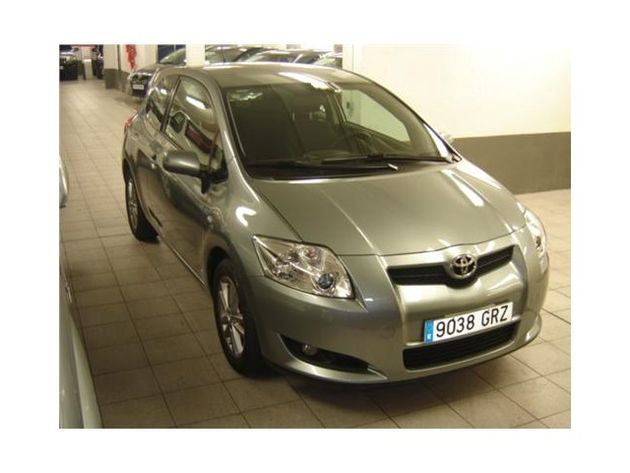 TOYOTA AURIS 1.6 VVTI DUAL LUNA