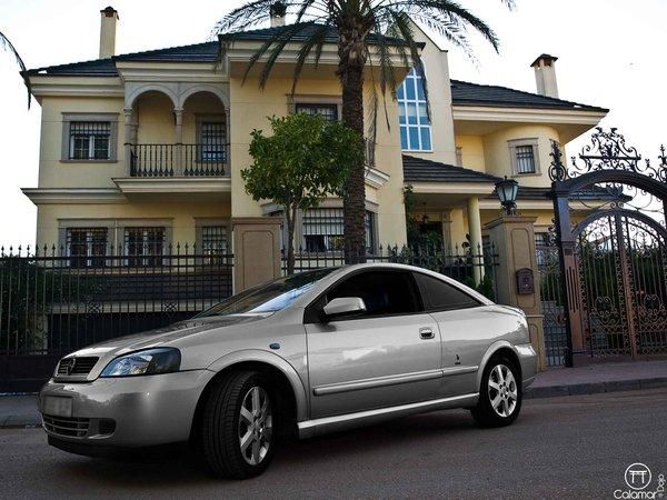 VENDO DEPORTIVO OPEL ASTRA BERTONE 2004 FULL