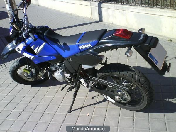 Se Vende YAMAHA DT 125 X Supermotard