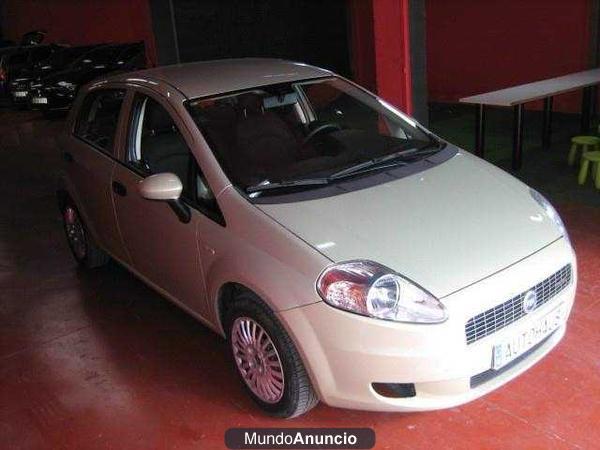 Fiat Punto Grande 1.3Multijet Dynamic \