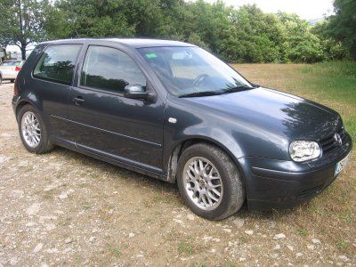 VOLKSWAGEN GOLF IV EDICIóN ESPECIAL 1.8T - BURGOS