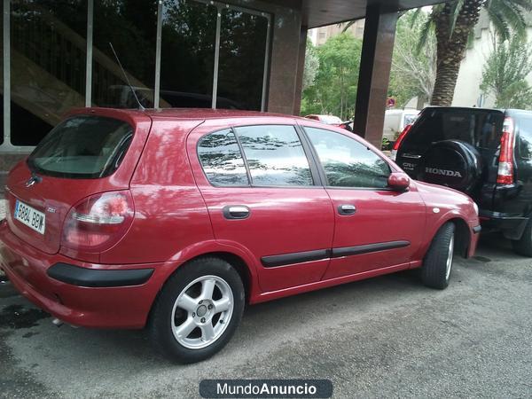 VENDO UN NISSAN ALMERA DIESEL, FLAMANTE.  TELF. 657071392