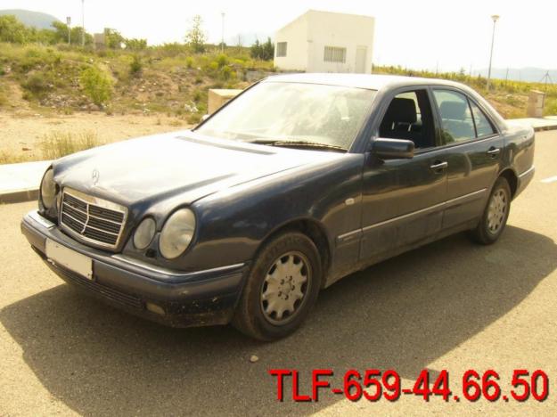 MERCEDES-BENZ - E-290 TD DESPIECE.