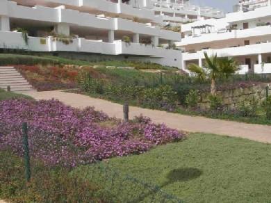 Apartamento con 3 dormitorios se vende en Estepona, Costa del Sol