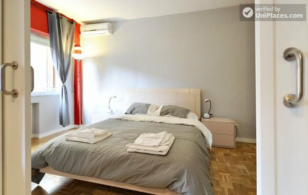 Modern 1-bedroom apartment in quiet Salamanca