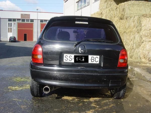 se vende opel corsa 1.4i