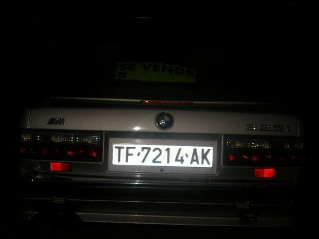 BMW 325 I E30 DE GASOLINA 3.000€ NEGOCIABLES