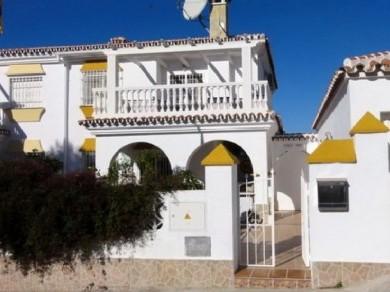 Chalet con 3 dormitorios se vende en Torrox, Costa del Sol, Axarquia