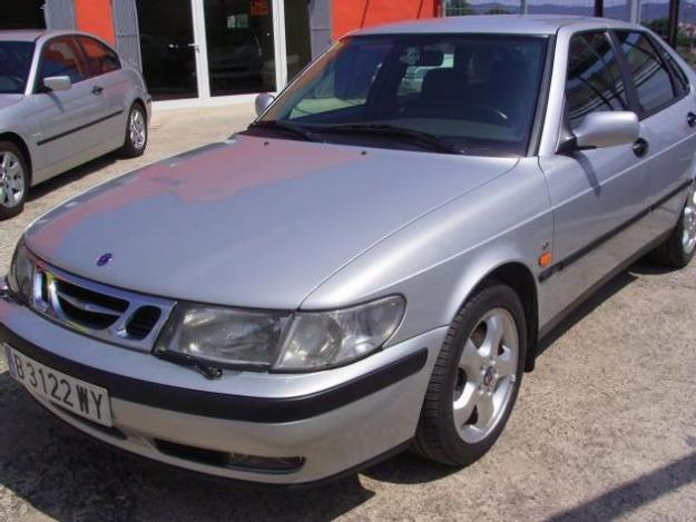 Comprar coche Saab 9-3 2.2 Tid 115 Cv '00 en Blanes