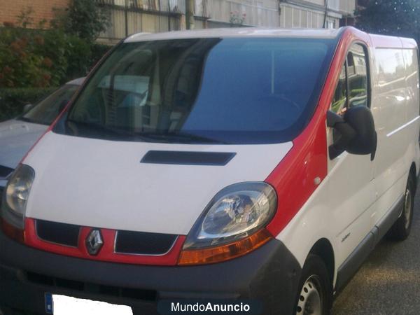 furgoneta renault trafic 2004