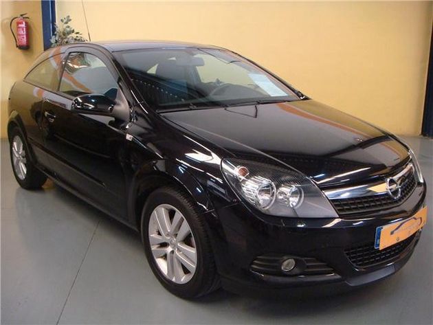 VOLKSWAGEN PASSAT CC 2.0TDI CR DS