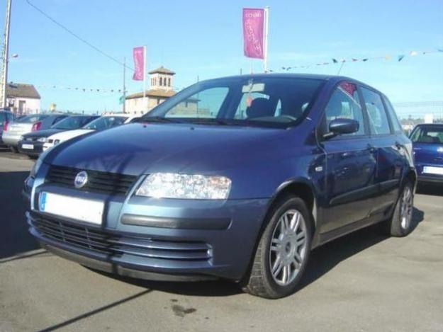 Comprar coche Fiat STILO 1.9 JTD 115CV. 5P. '03 en Parets Del Vallès