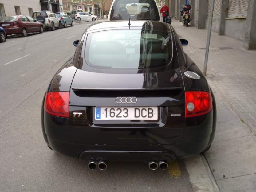 Audi TT Roadster 1.8 T Quattro negro