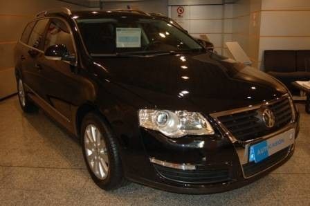 VOLKSWAGEN PASSAT  - Madrid