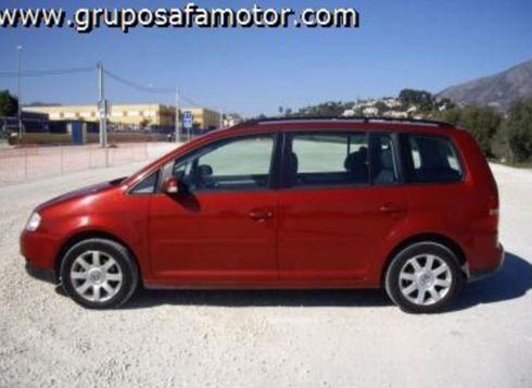 Volkswagen Touran 1.9 TDI 105CV ADVANCE 5 PAX (GV) PINTURA COMPLETA INCLUIDA