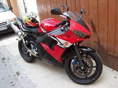 Yamaha YZF R6 del 2004