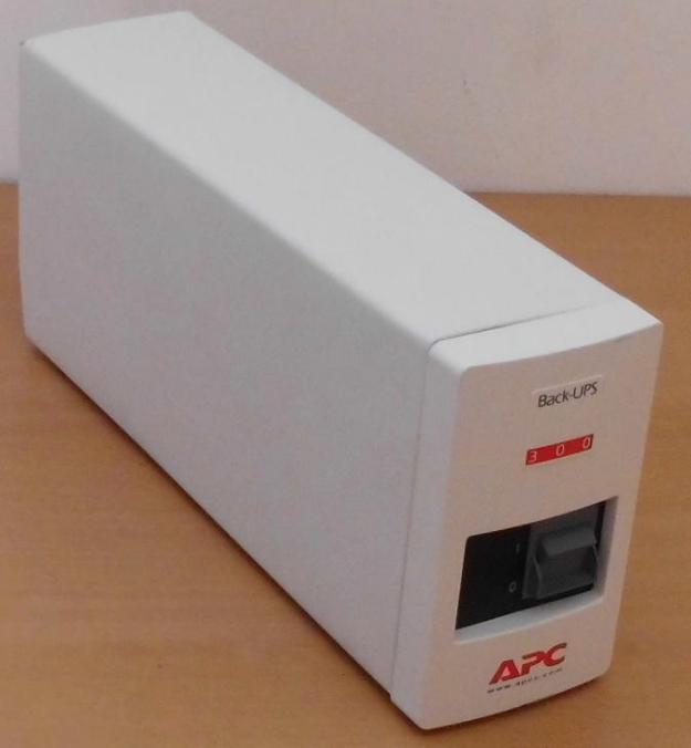 APC Back-UPS 300 Protección Picos Tensión. Muy buen estado