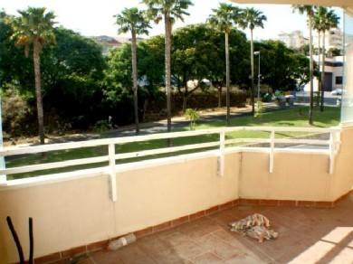 Apartamento con 3 dormitorios se vende en Benalmadena Costa, Costa del Sol